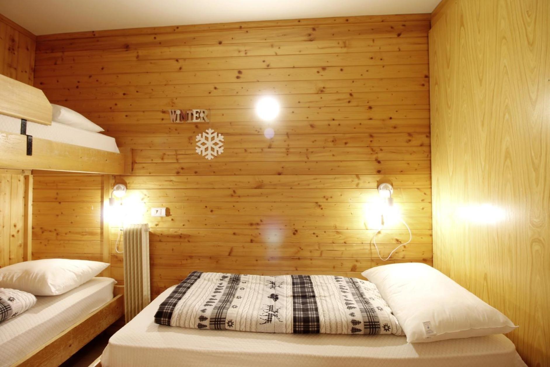 La Tana - Agenzia Dolomiti Affitti Apartment Cavalese Bagian luar foto