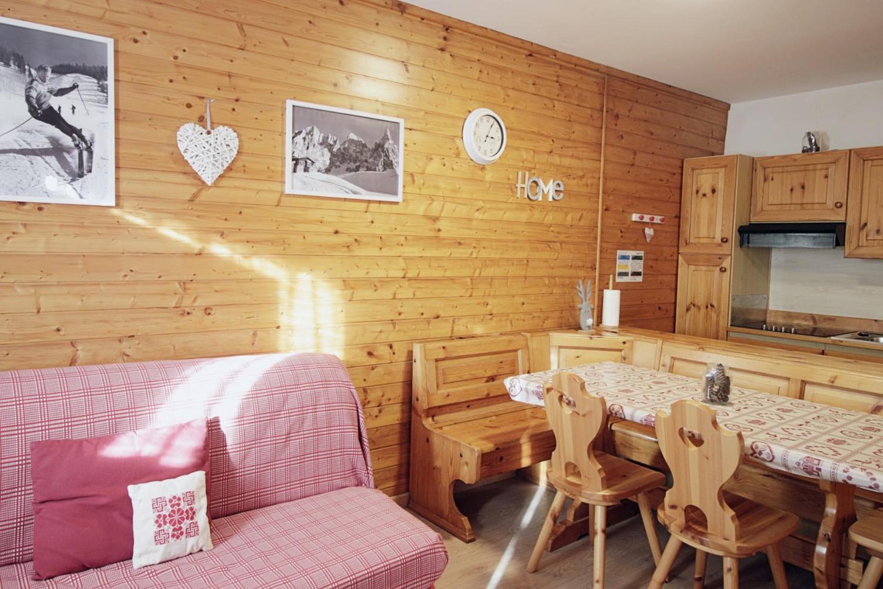 La Tana - Agenzia Dolomiti Affitti Apartment Cavalese Bagian luar foto
