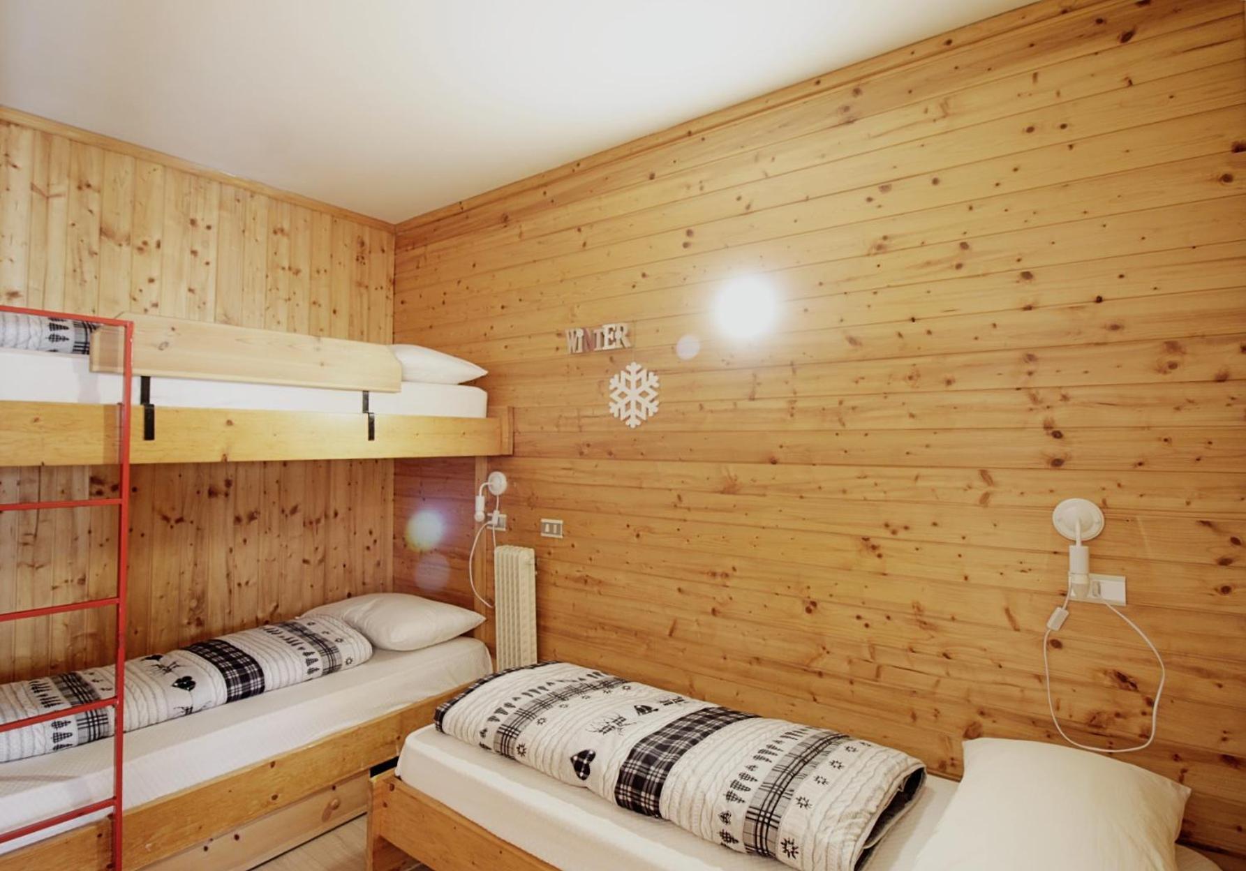 La Tana - Agenzia Dolomiti Affitti Apartment Cavalese Bagian luar foto