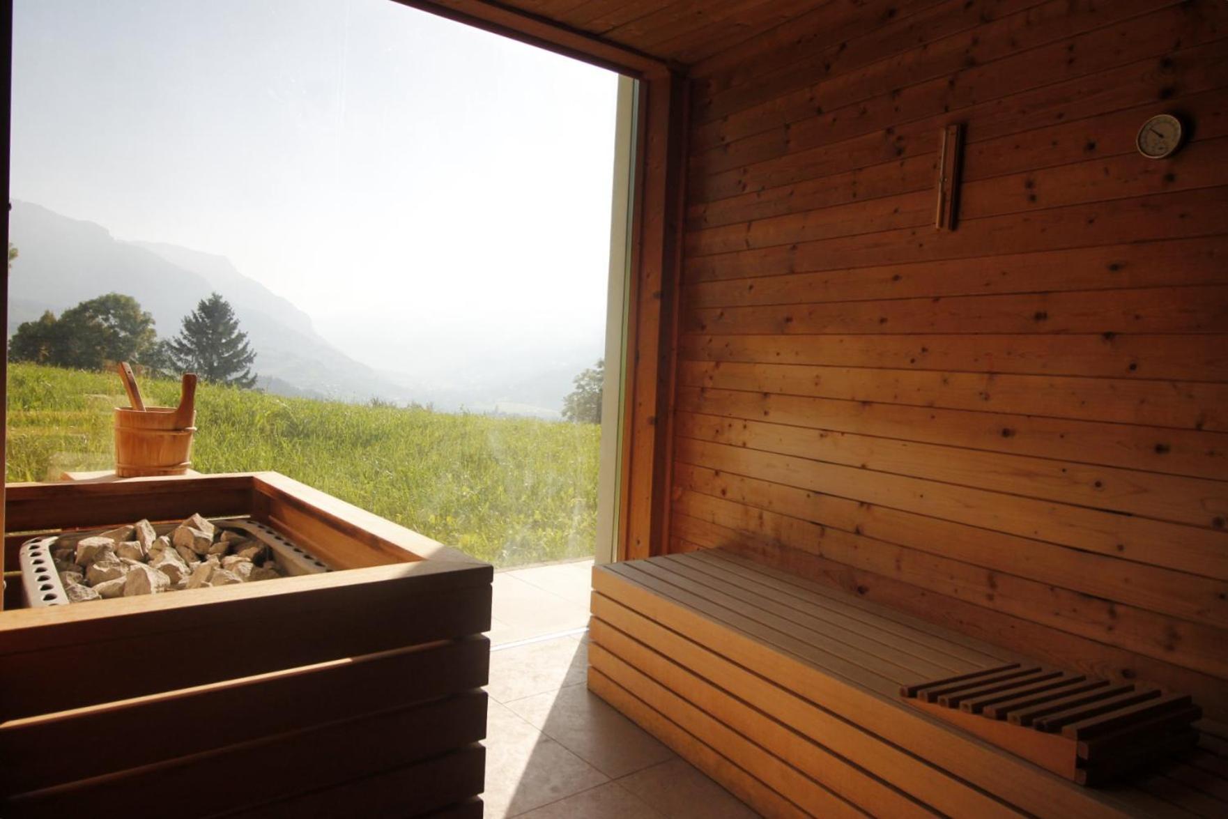 La Tana - Agenzia Dolomiti Affitti Apartment Cavalese Bagian luar foto
